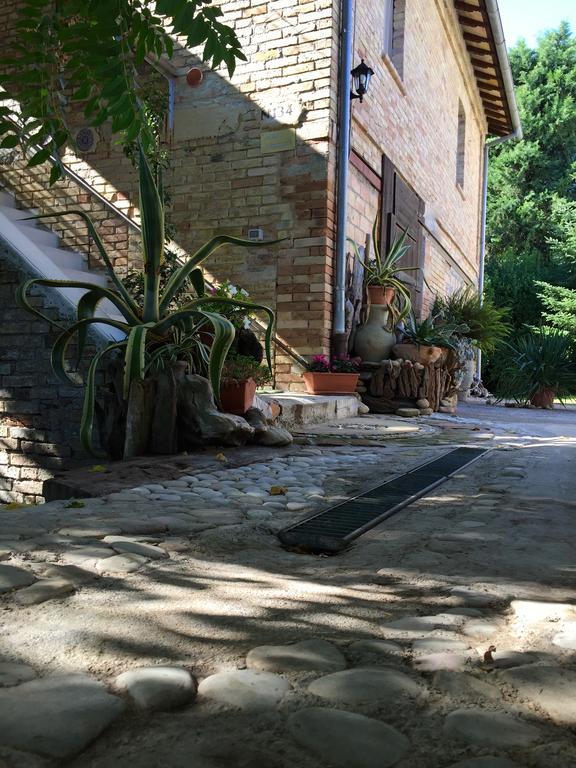 Maison Diamanti Castel di Lama Eksteriør bilde